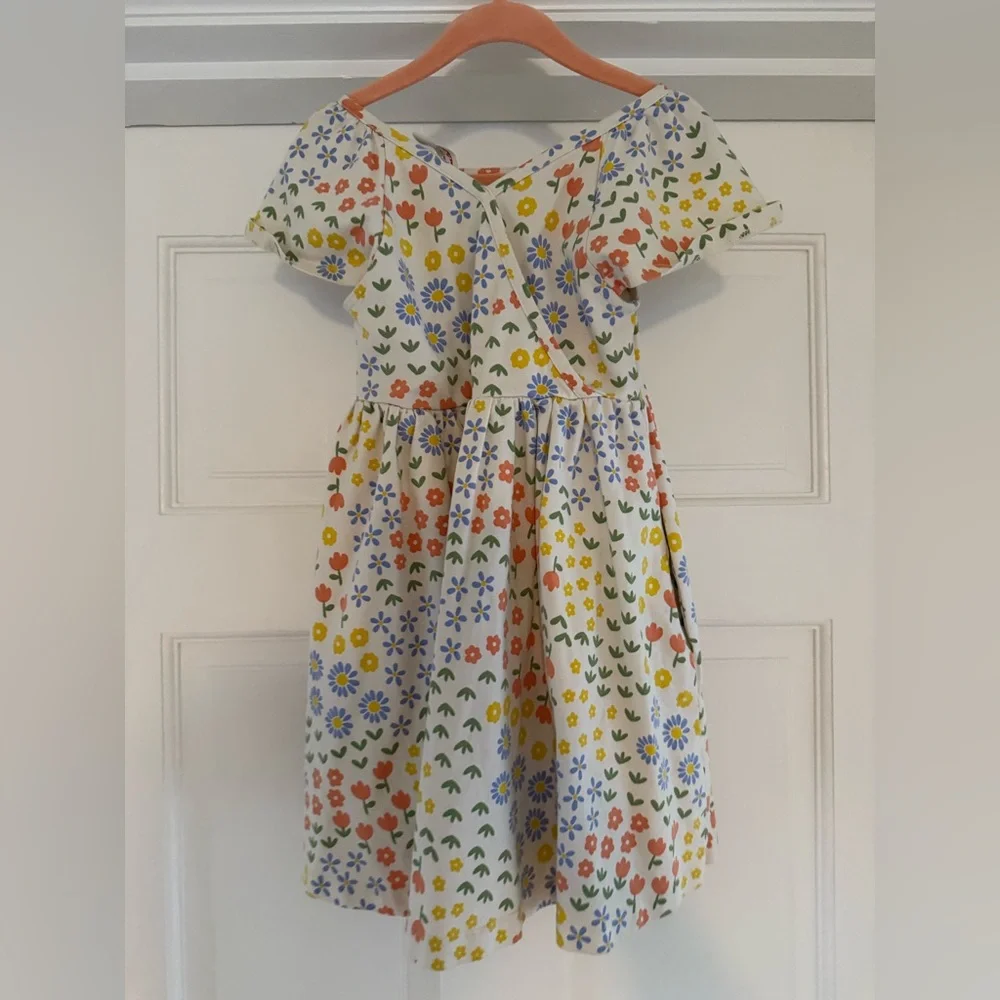 Hanna Andersson Reversible Skater Dress with Pockets Size 4 - Picture 3 of 6